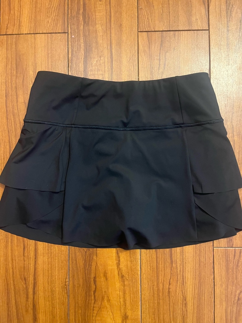 Athleta Women's Black Athletic Ruffle Skort